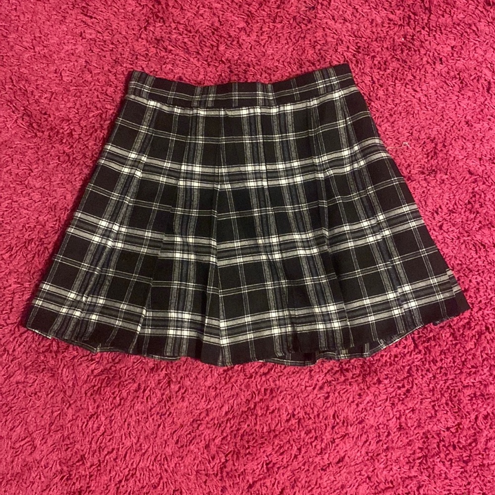 Plaid pleated skirt